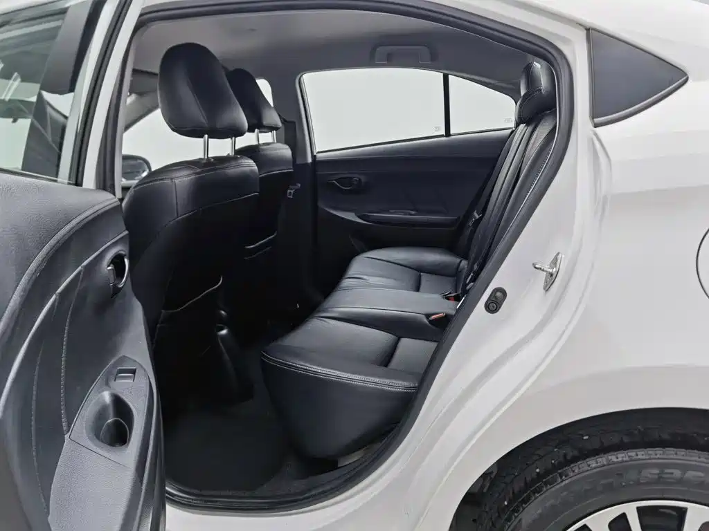 Toyota Vios — миниатюра 15