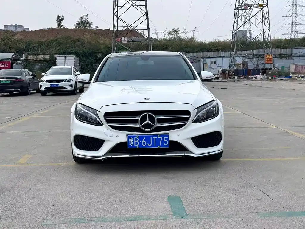 Mercedes-Benz C-Class — миниатюра 2