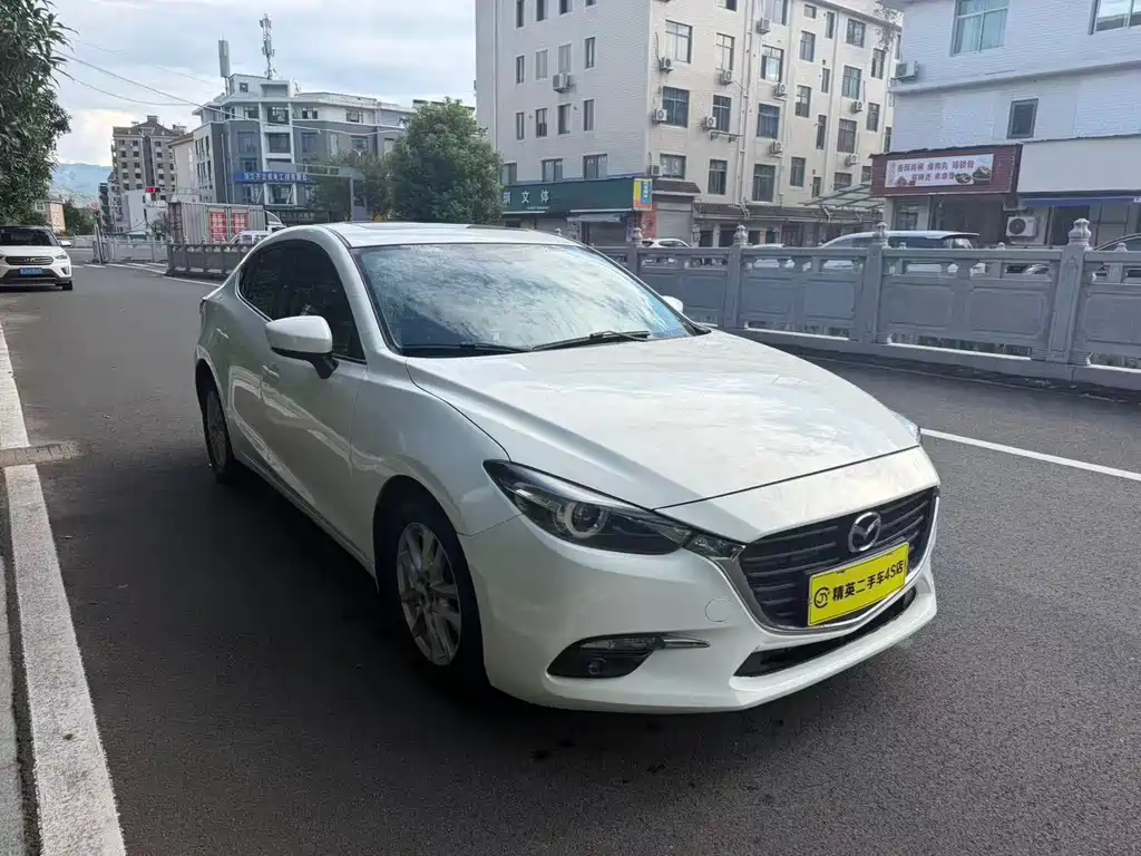 Mazda 3 Axela — миниатюра 2