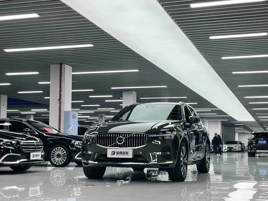 VOLVO XC60 PLUG IN HYBRID