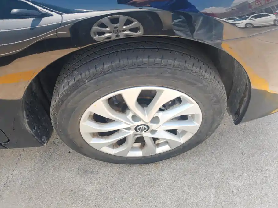 Nissan Sylphy — миниатюра 6