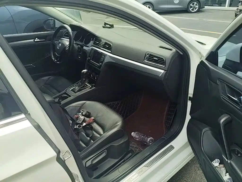 Volkswagen Lamando — миниатюра 9