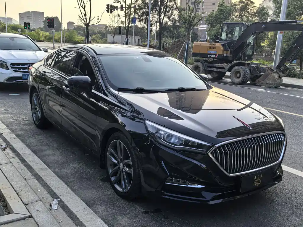 RED FLAG HONGQI H5