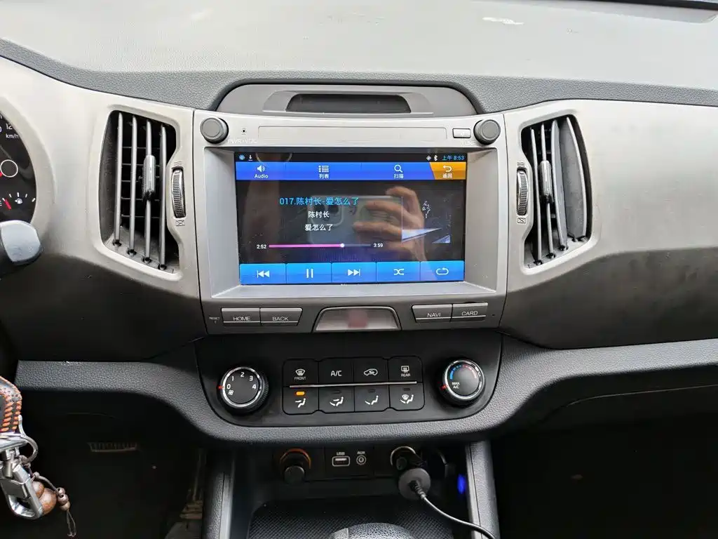 Kia Sportage — миниатюра 13