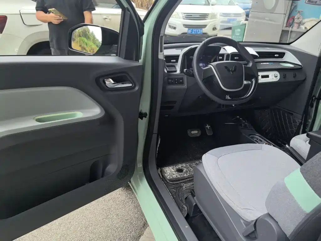 Wuling MINIEV — миниатюра 16