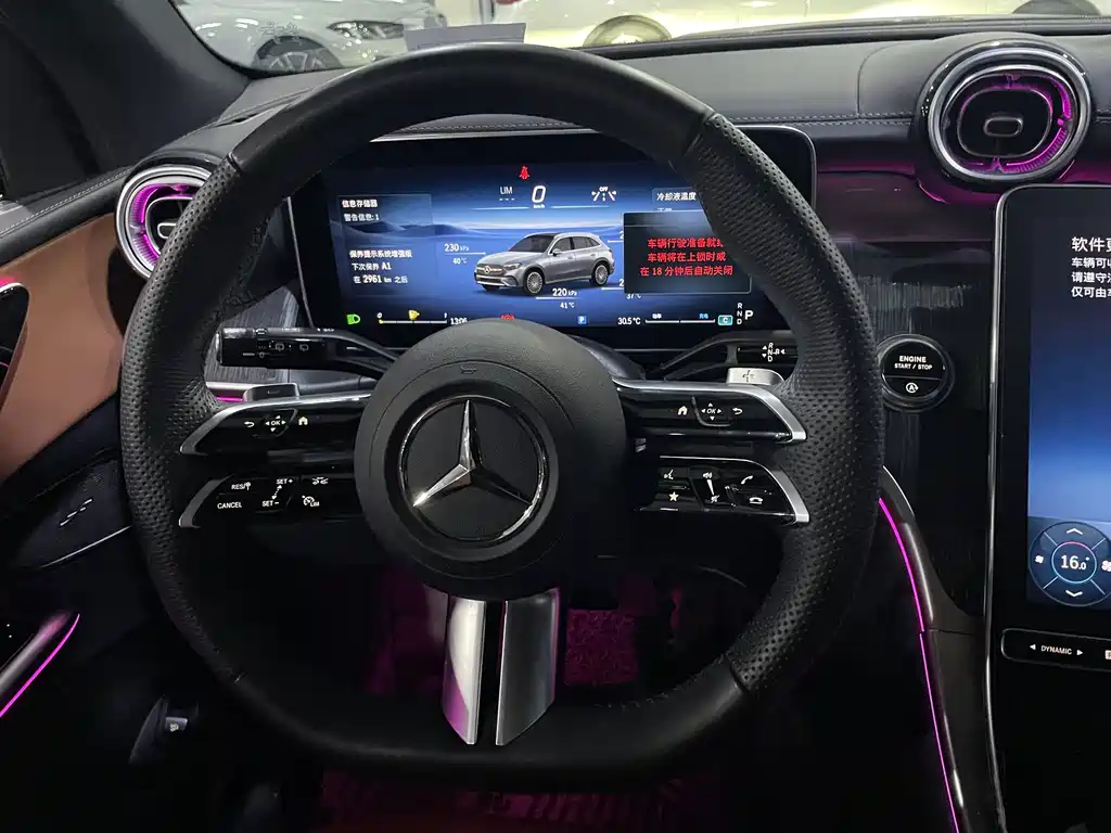 Mercedes-Benz GLC — миниатюра 10
