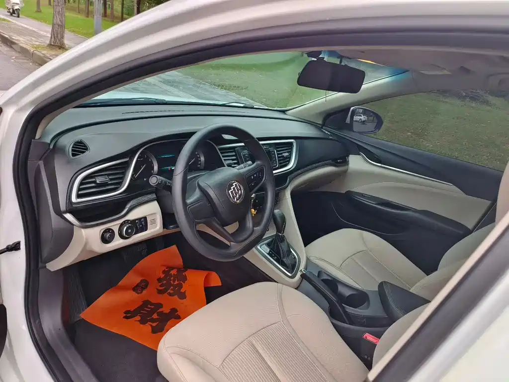 Buick Excelle — миниатюра 4