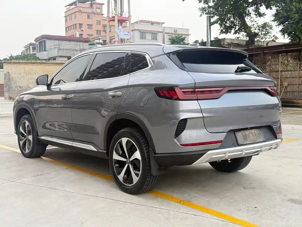 BYD PLUS New Energy — миниатюра 10