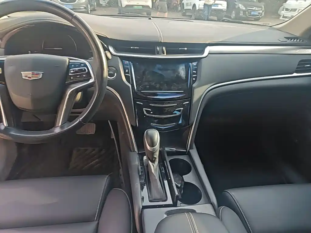 Cadillac XTS — миниатюра 13