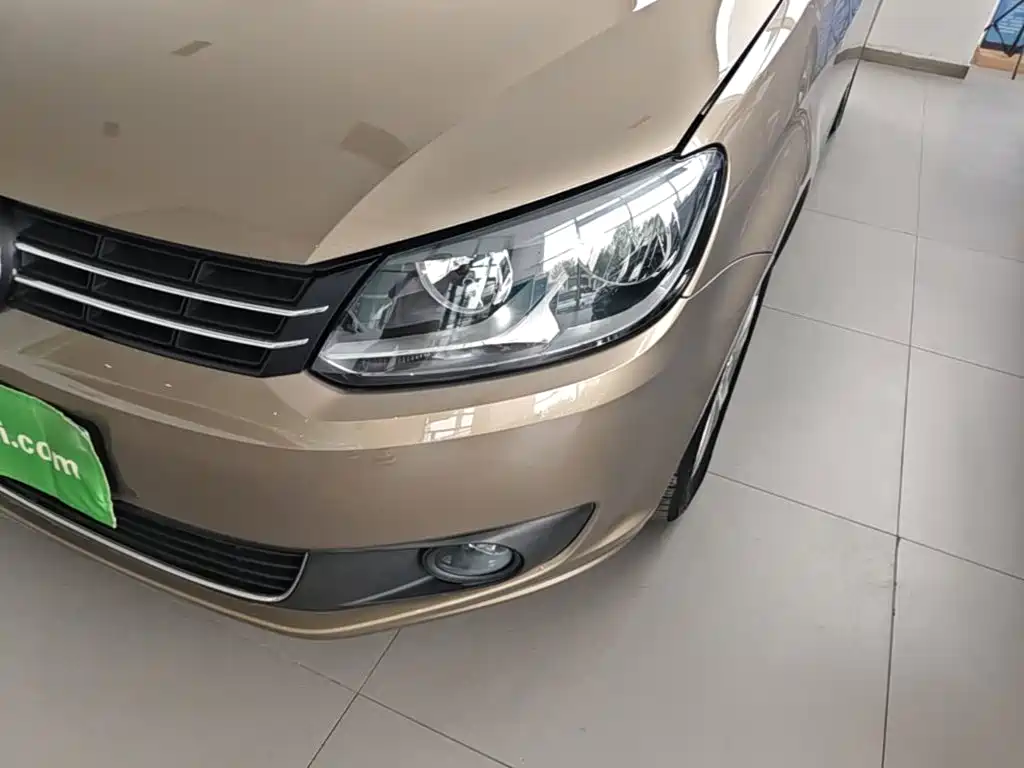Volkswagen Touran — миниатюра 24