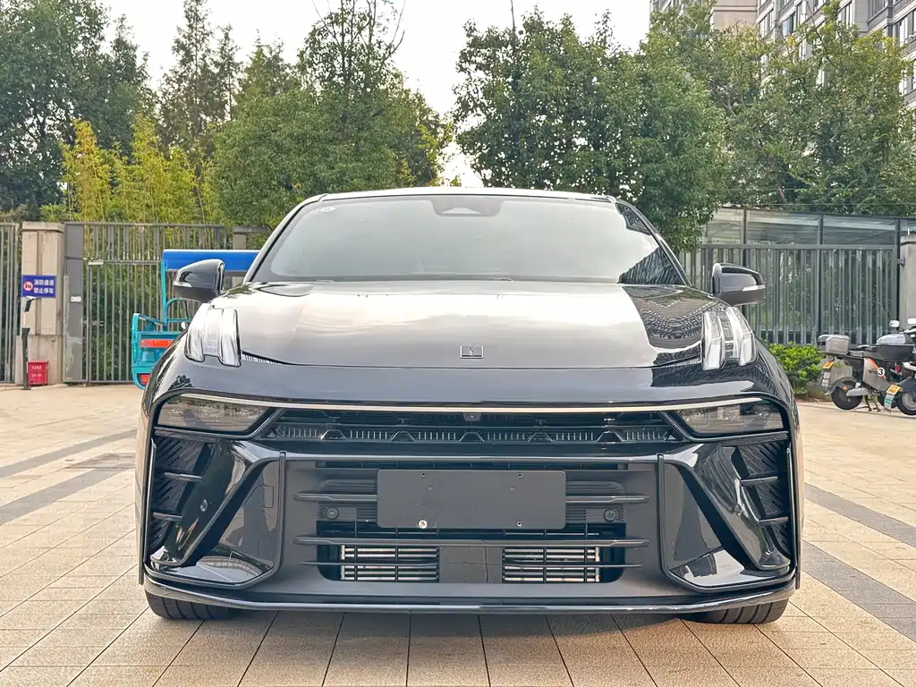 Lynk & Co 03 — миниатюра 2