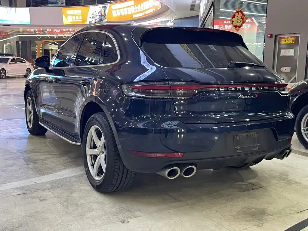Porsche Macan — миниатюра 6
