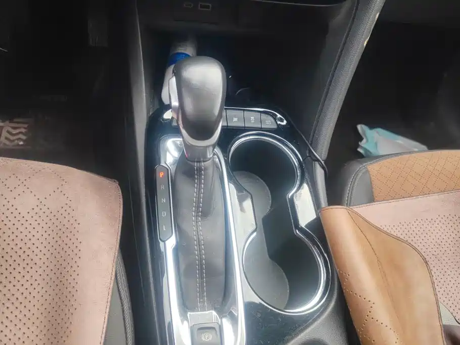 Buick Encore GX — миниатюра 16