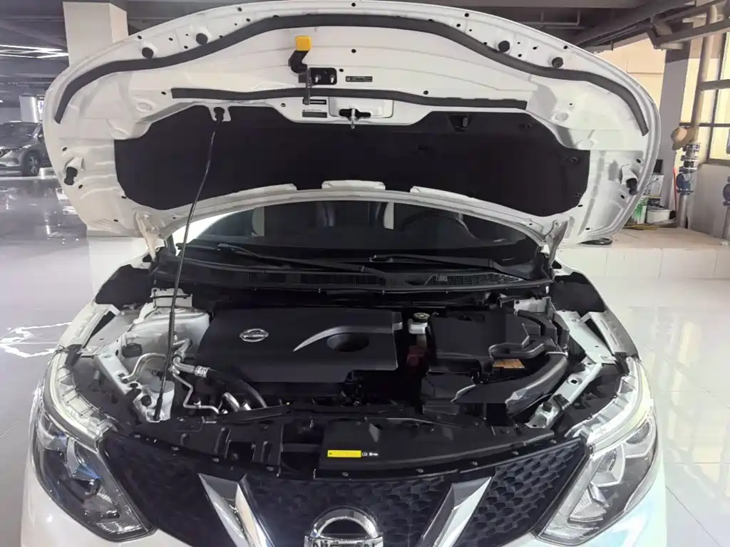 Nissan Qashqai — миниатюра 20