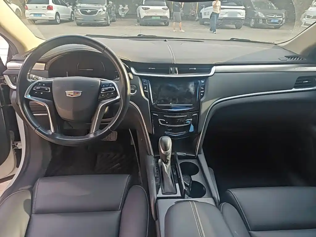 Cadillac XTS — миниатюра 10