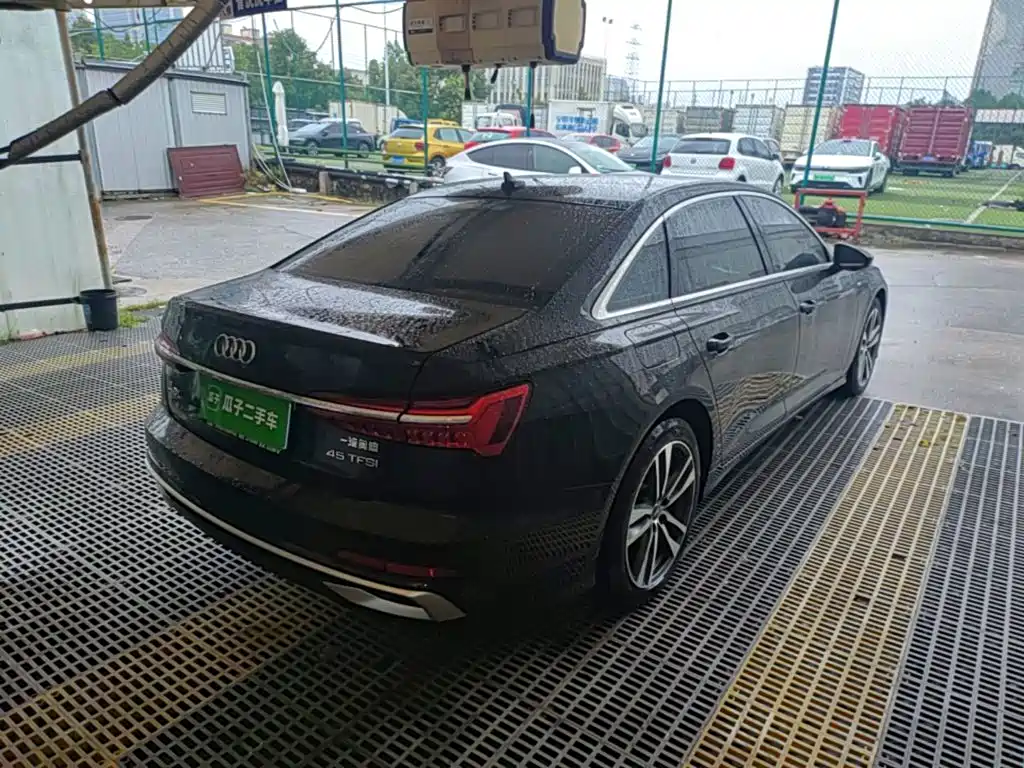Audi A6L — миниатюра 7