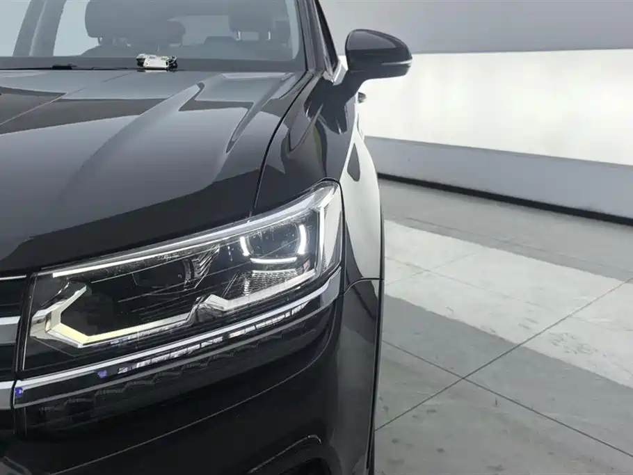 Volkswagen Tharu 2021 280TSI Luxury PLUS