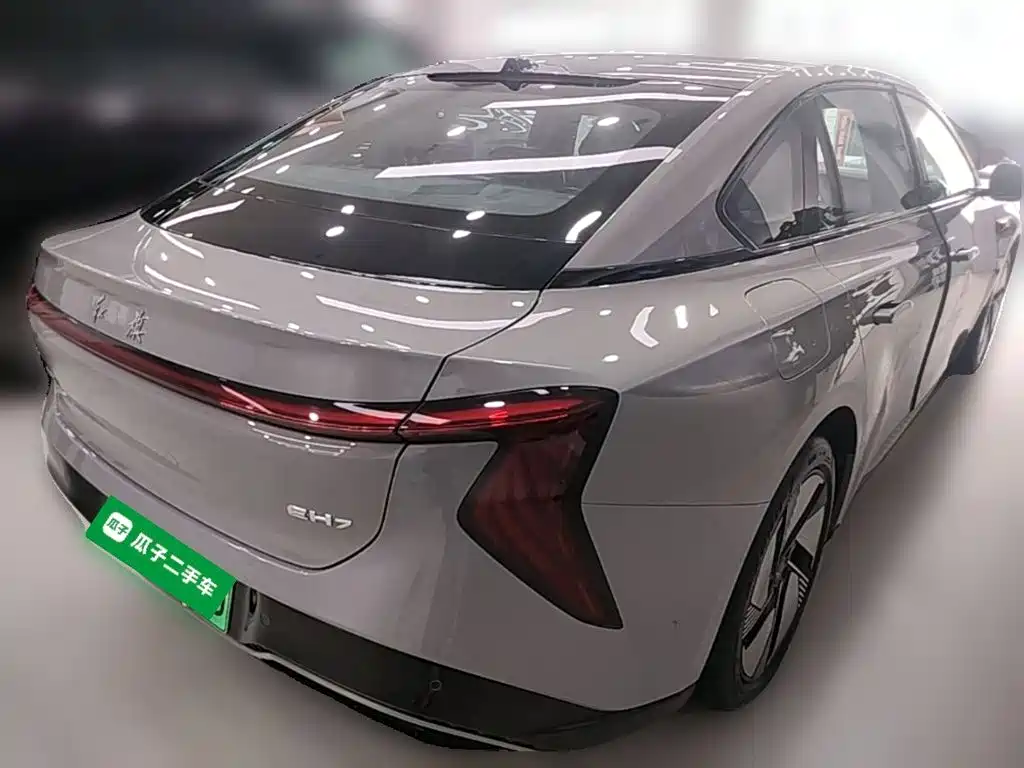 Hongqi Hongqi EH7 — миниатюра 10