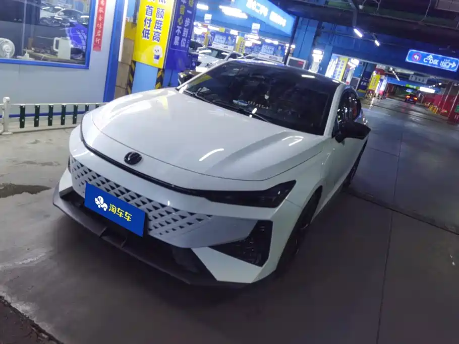 Changan UNI-V