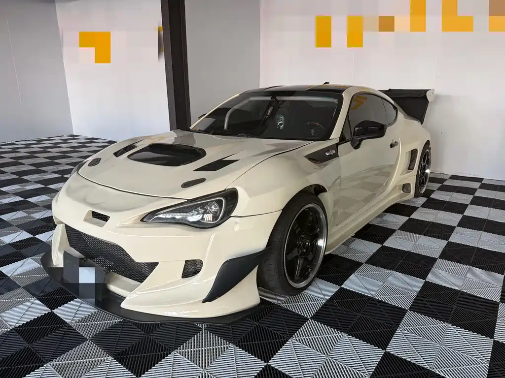 TOYOTA 86