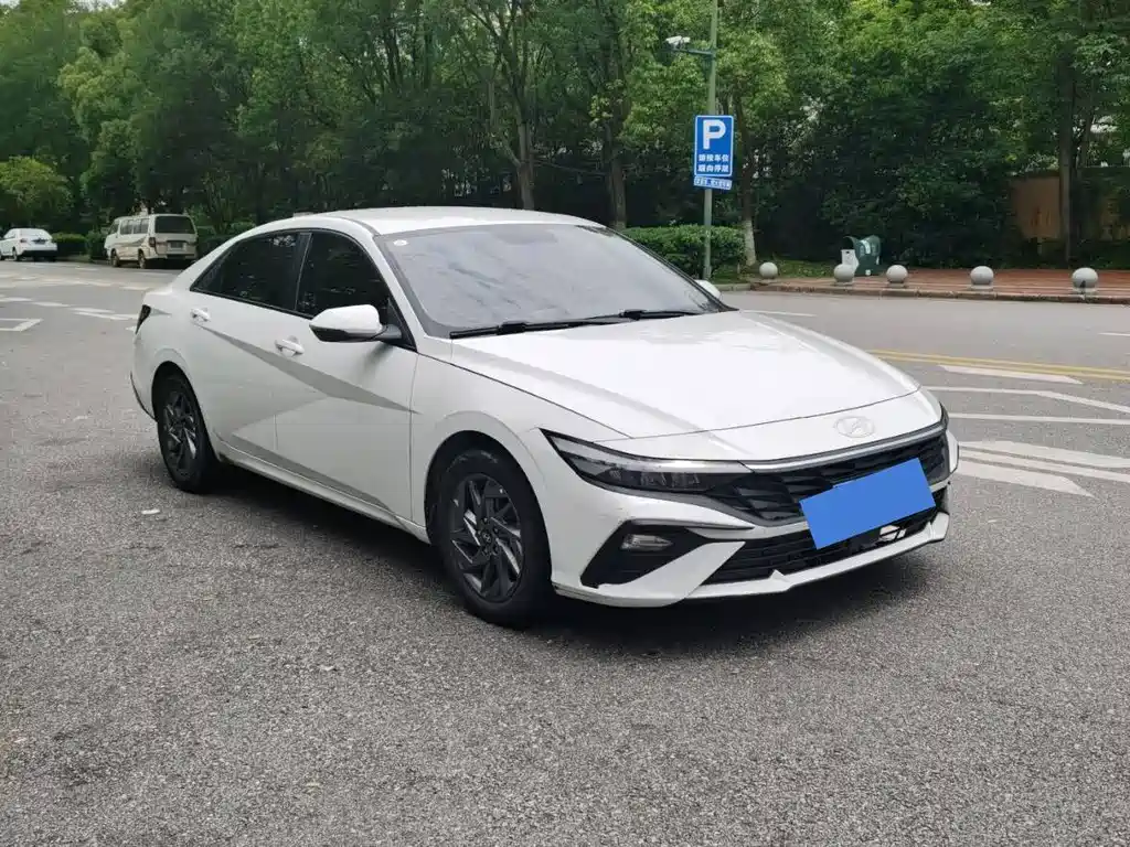 Hyundai Elantra 2022 1.5L CVT GLS Lead