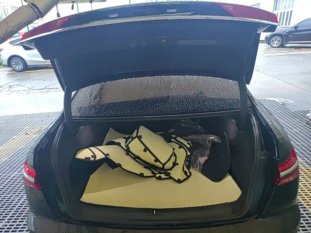 Audi A6L — миниатюра 19