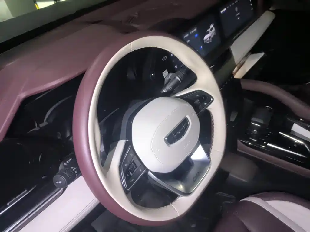 Geely Xingyue L — миниатюра 6