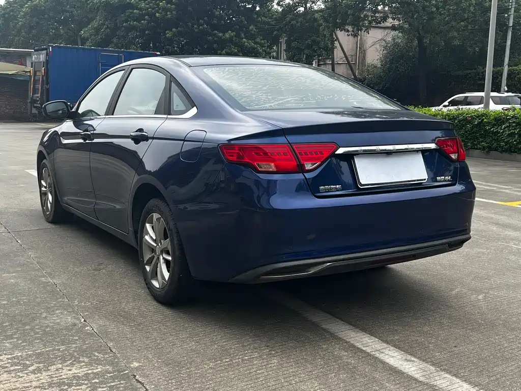 Geely Emgrand GL — миниатюра 6