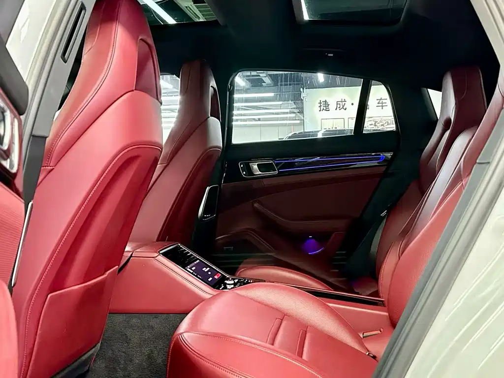 Porsche Panamera — миниатюра 6