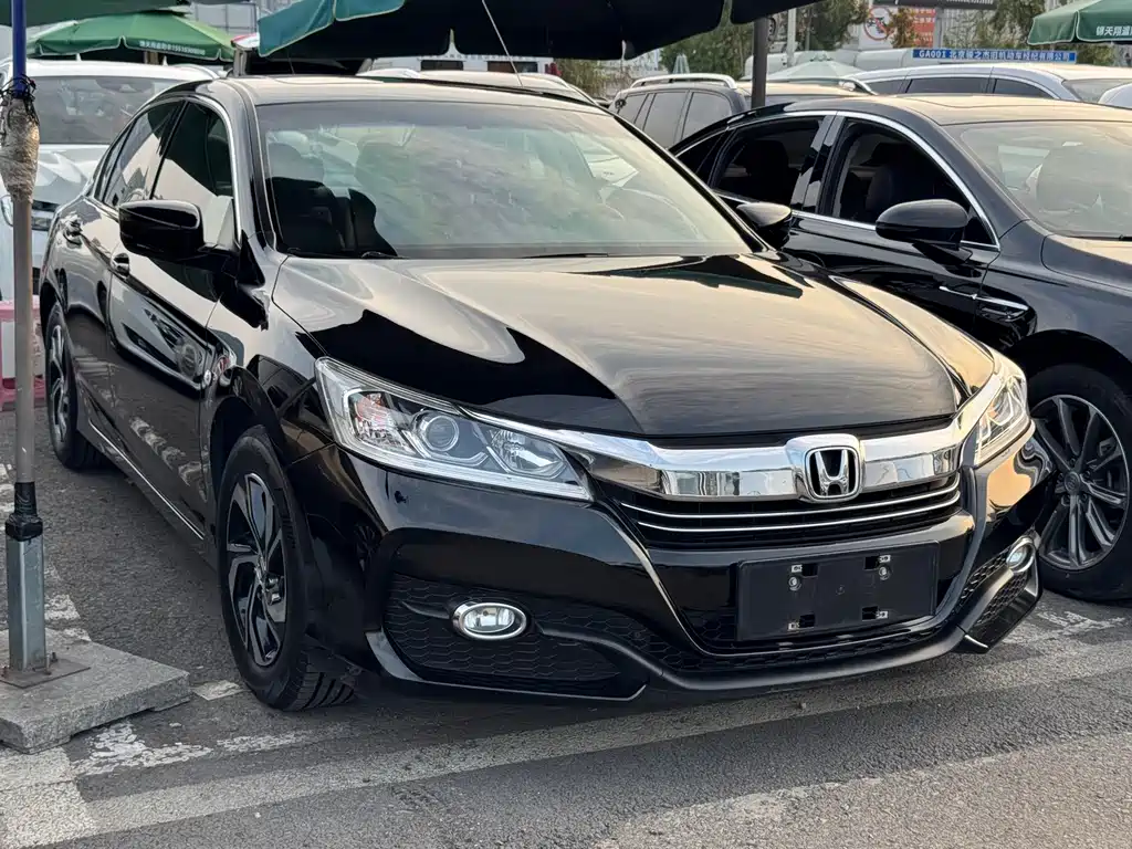 Honda Accord — миниатюра 2