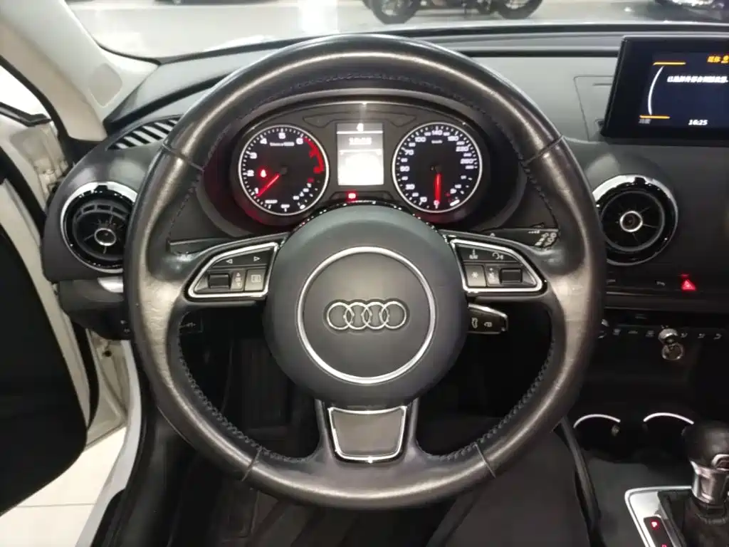 Audi A3 — миниатюра 11