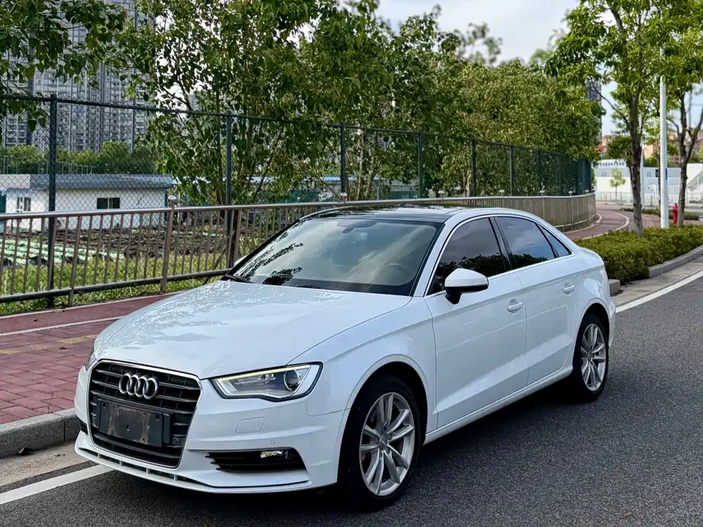Купить Audi A3