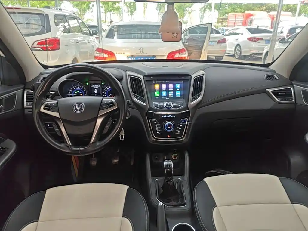 Changan CS35 — миниатюра 10