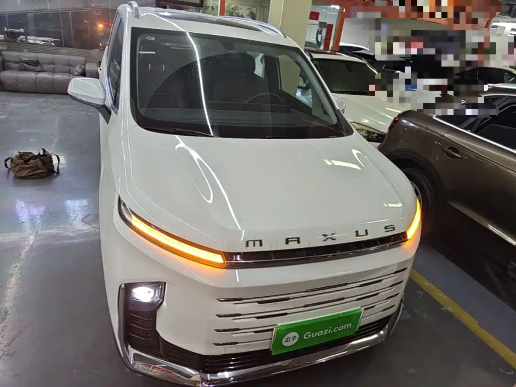MAXUS G50 PHEV — миниатюра 3