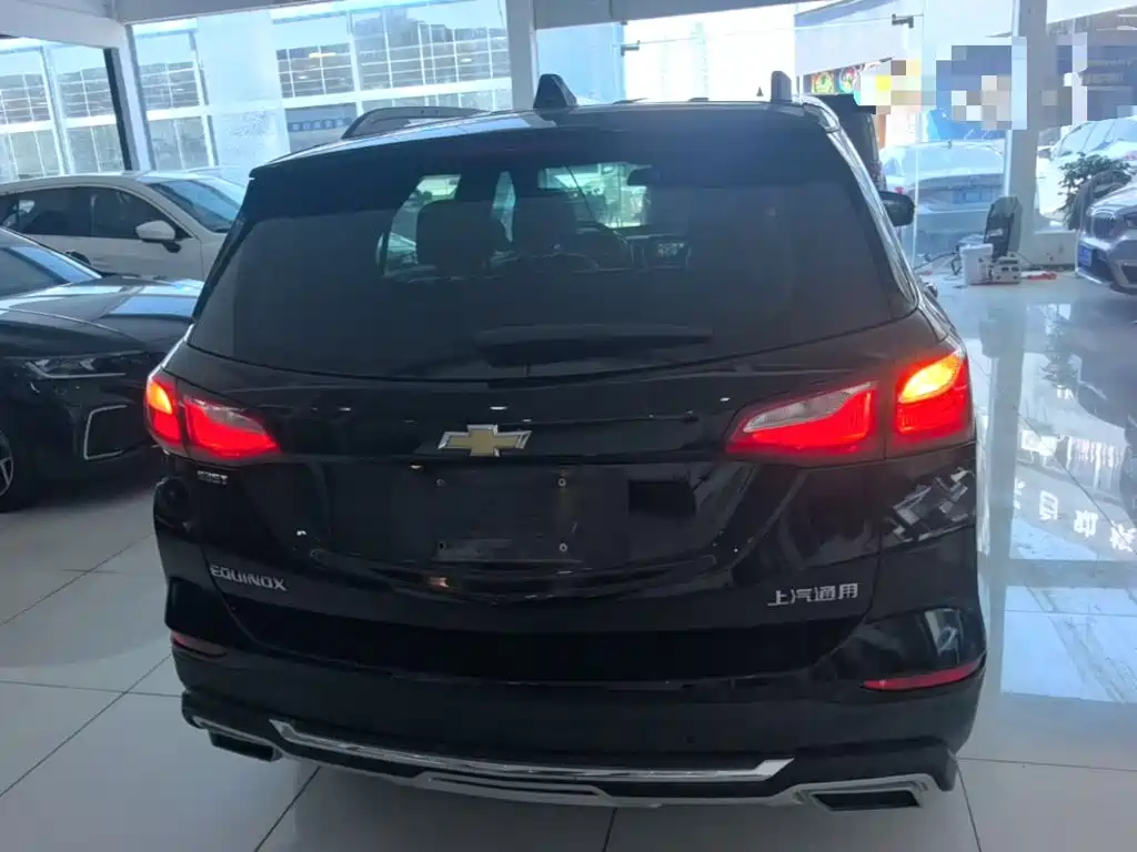 Chevrolet Equinox — миниатюра 6