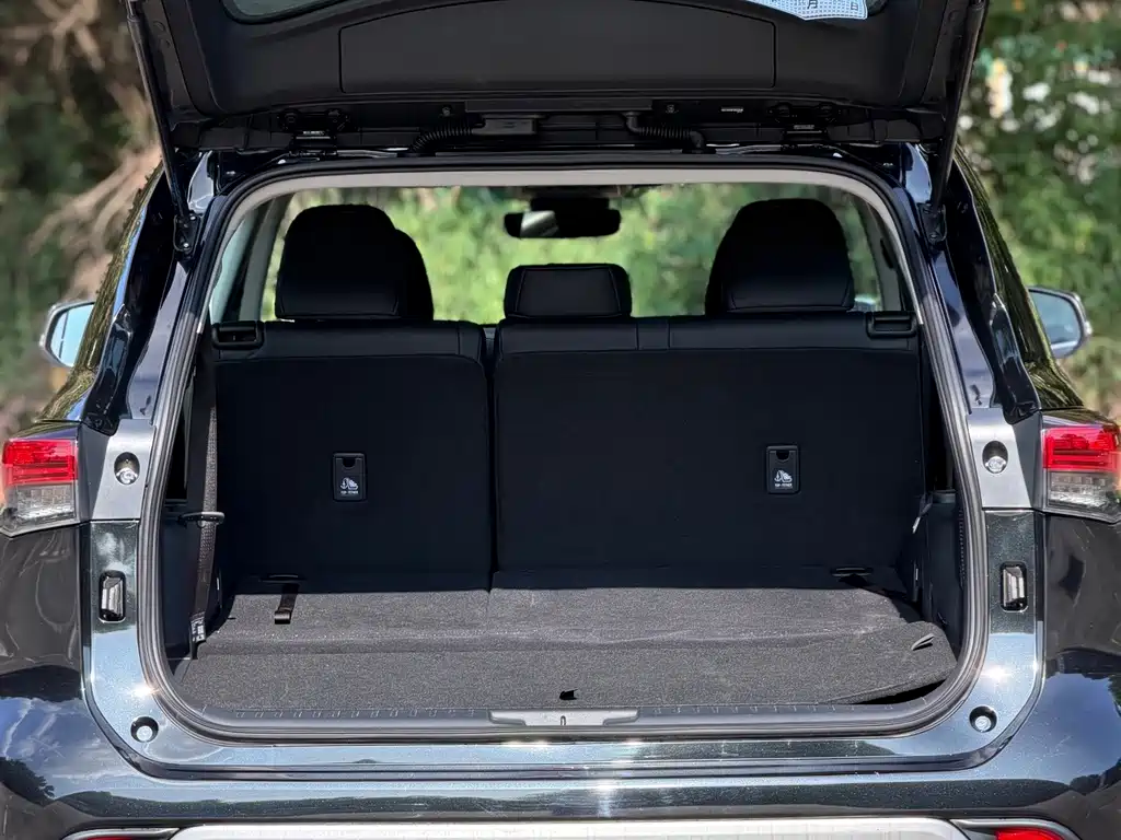 Toyota Highlander — миниатюра 15