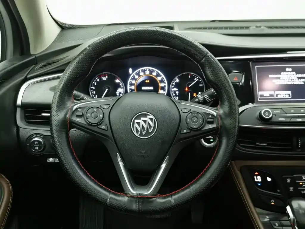 Buick Envision Plus — миниатюра 11