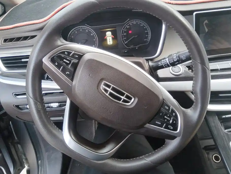 Geely Jia Ji — миниатюра 15