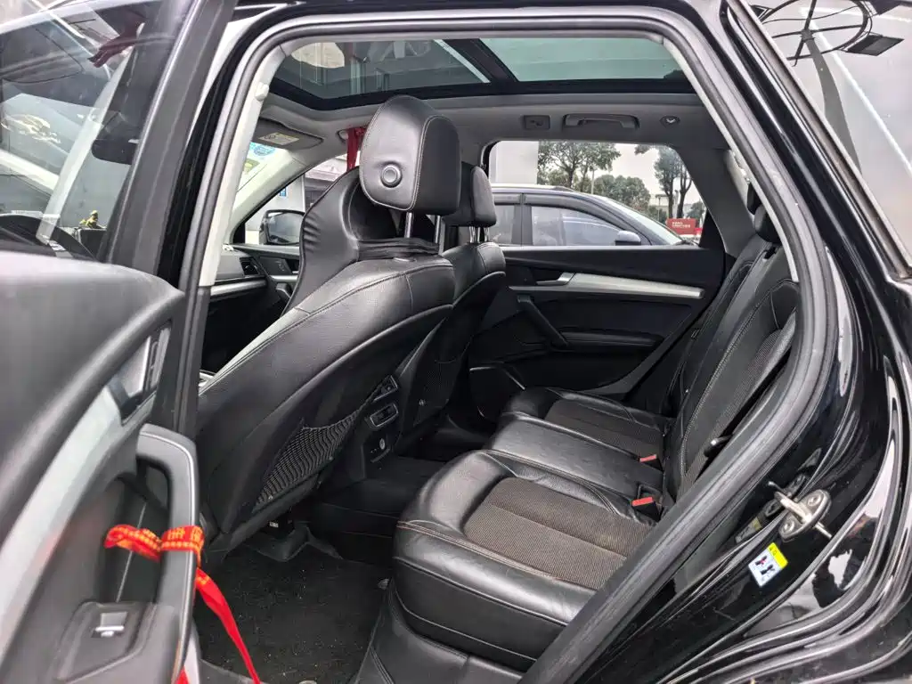 Audi Q5L — миниатюра 10