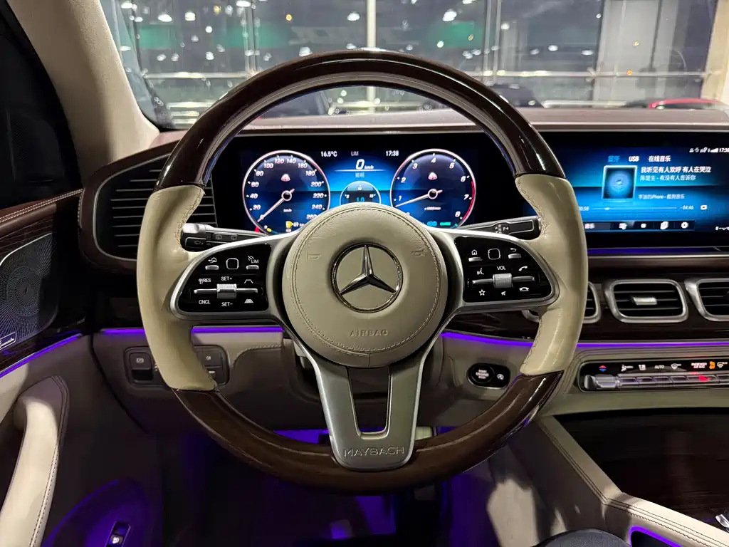 MERCEDES-BENZ MAYBACH GLS