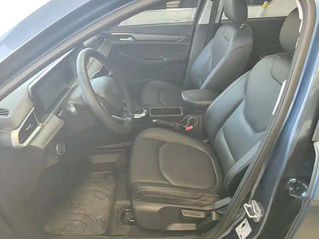 Ford Escort — миниатюра 15