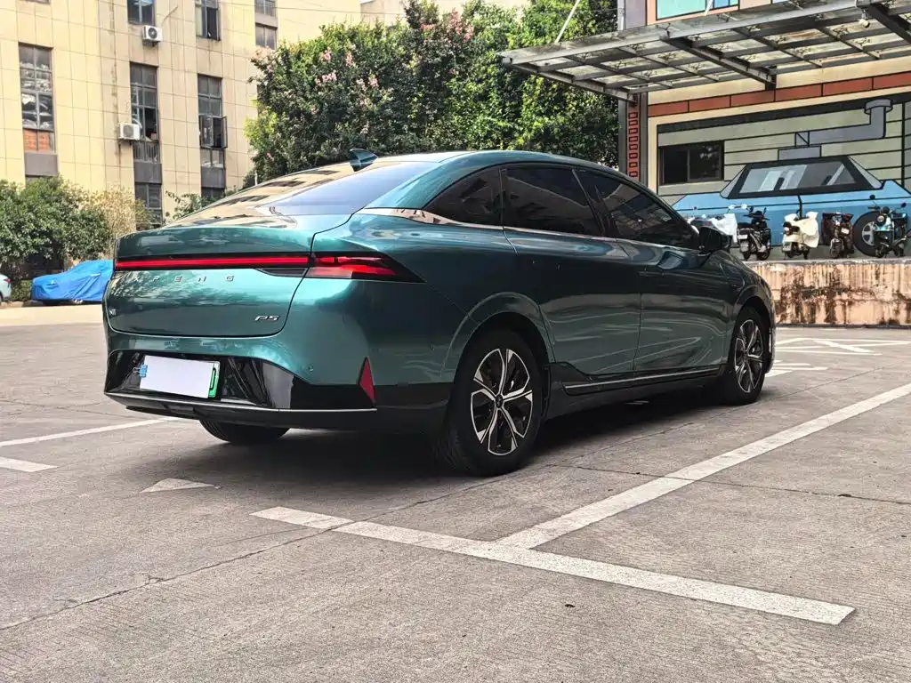 XPeng P5 — миниатюра 16