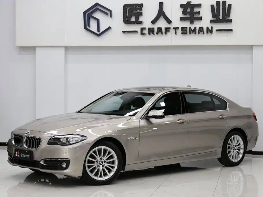 BMW 5 Series — миниатюра 3