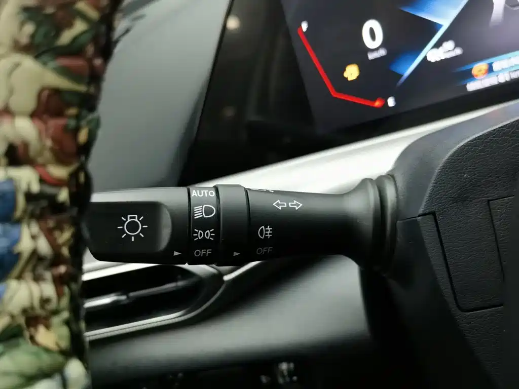 Changan UNI-T — миниатюра 21