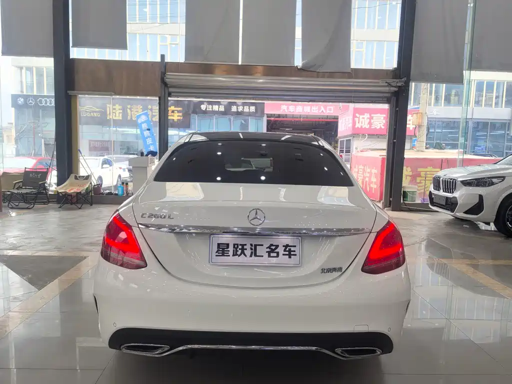Mercedes-Benz C-Class — миниатюра 5