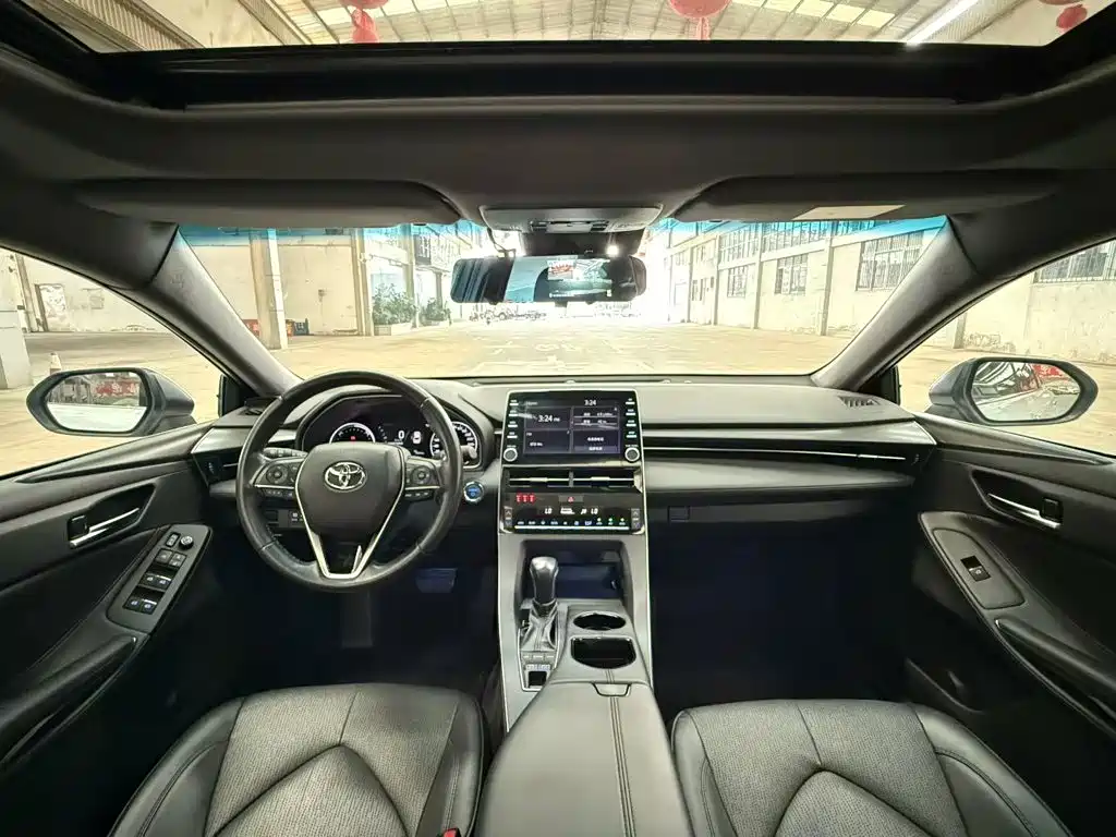 Toyota Avalon — миниатюра 18