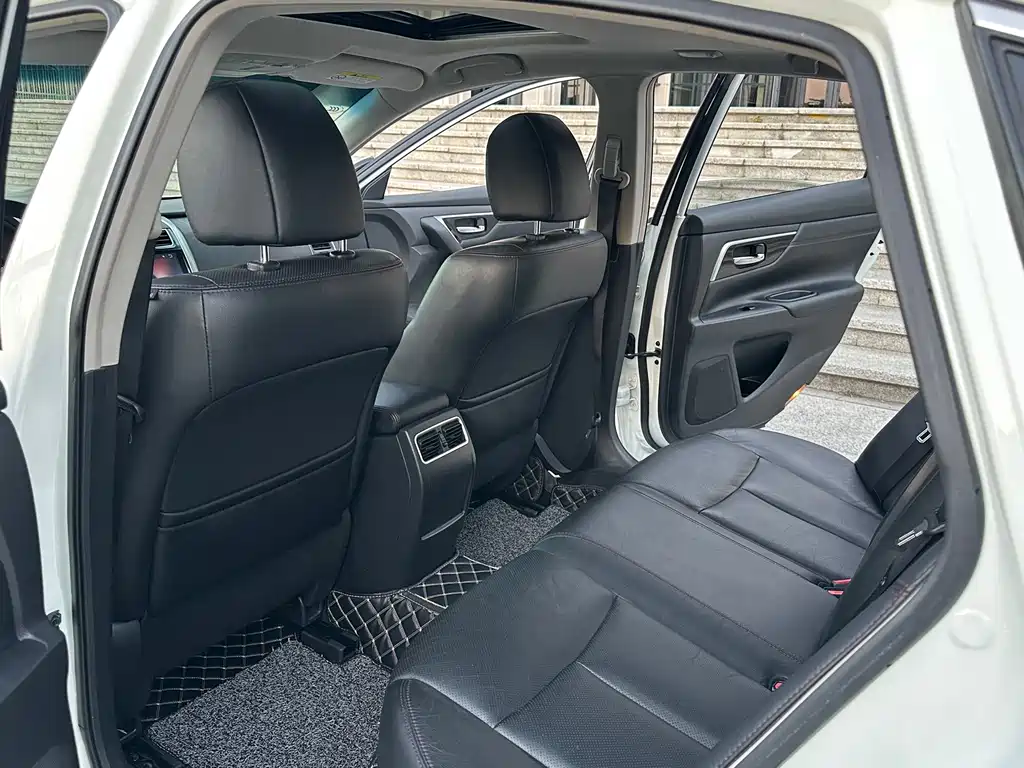 Nissan Teana — миниатюра 20