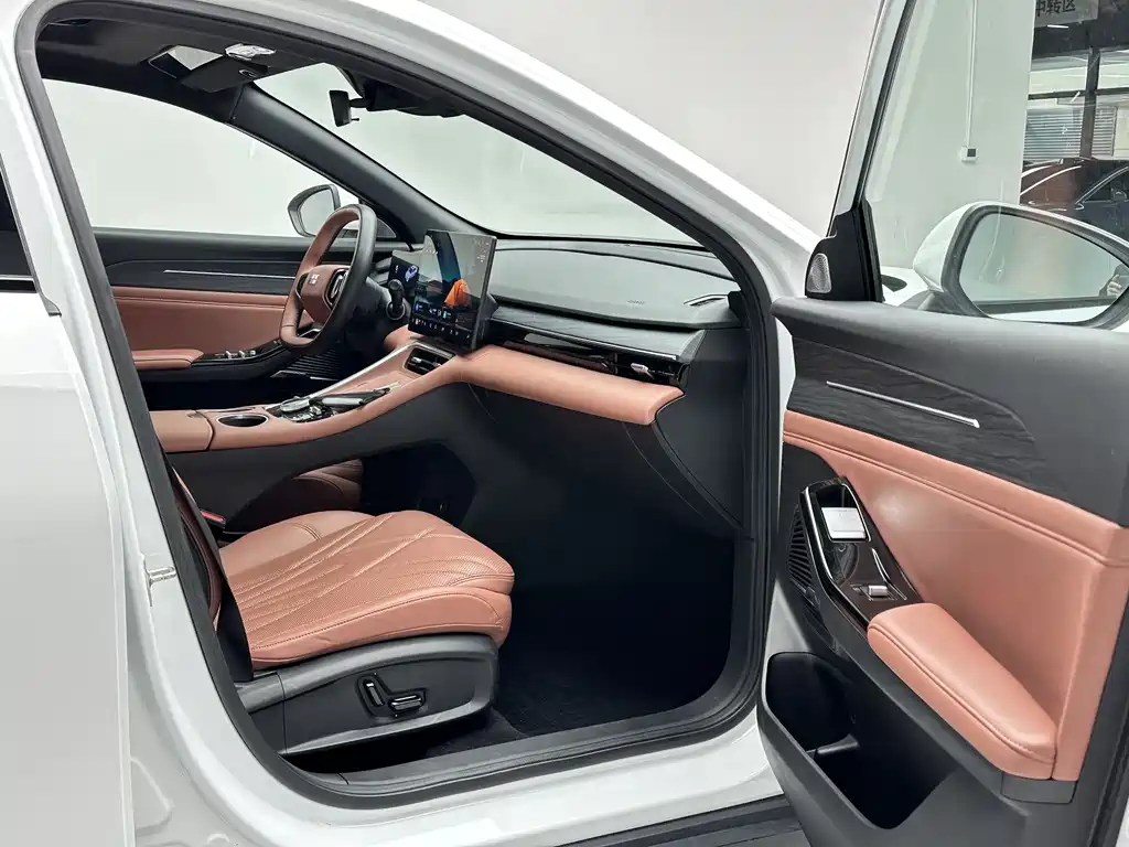 GEELY GALAXY GALAXY L6