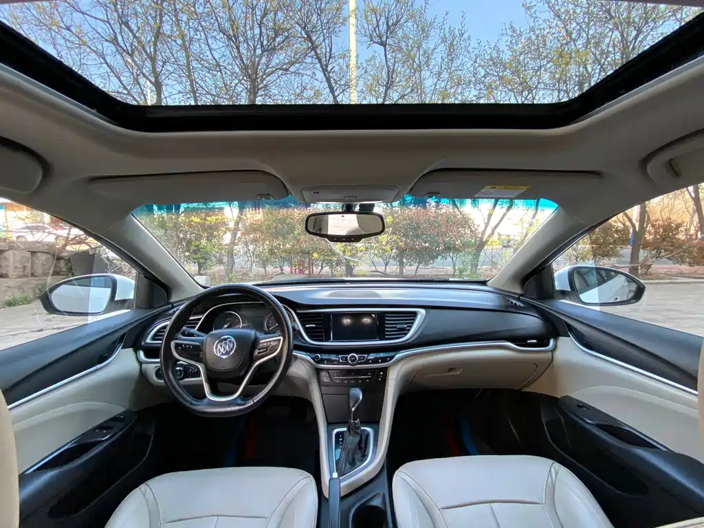 Buick Excelle — миниатюра 7