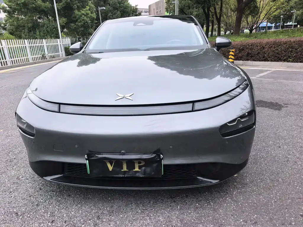 XPeng P7 — миниатюра 2